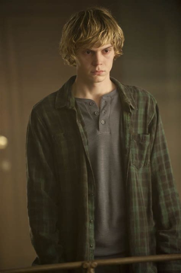 1535482177 evan peters tate langdon scaled