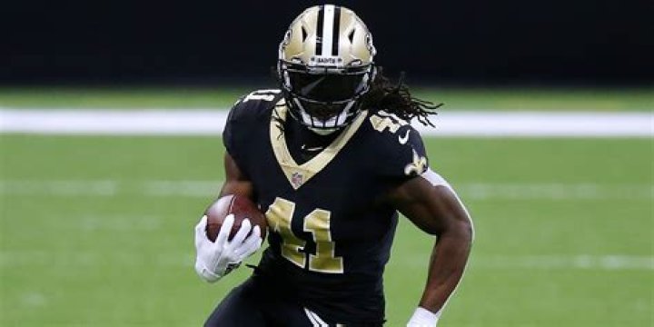 Alvin Kamara age, height, ethnicity, family, college, 40 time, draft, trade, net worth, Instagram 1 Alvin Kamara