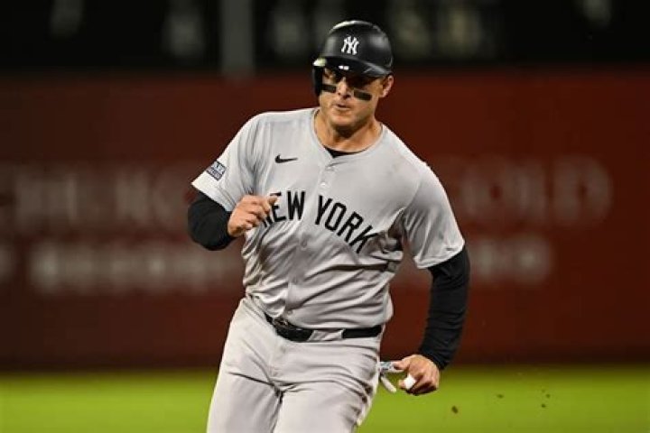 Anthony Rizzo parents: Meet Laurie Rizzo and John Rizzo 1 Anthony Rizzo