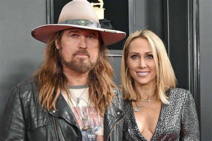 Billy Ray Cyrus, Tish Cyrus, and Miley Cyrus