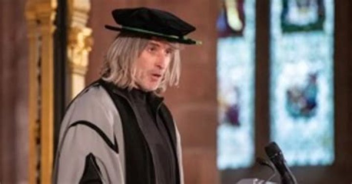 Brian Cox (actor) wives: How many times has Brian Cox been married? 1 Brian