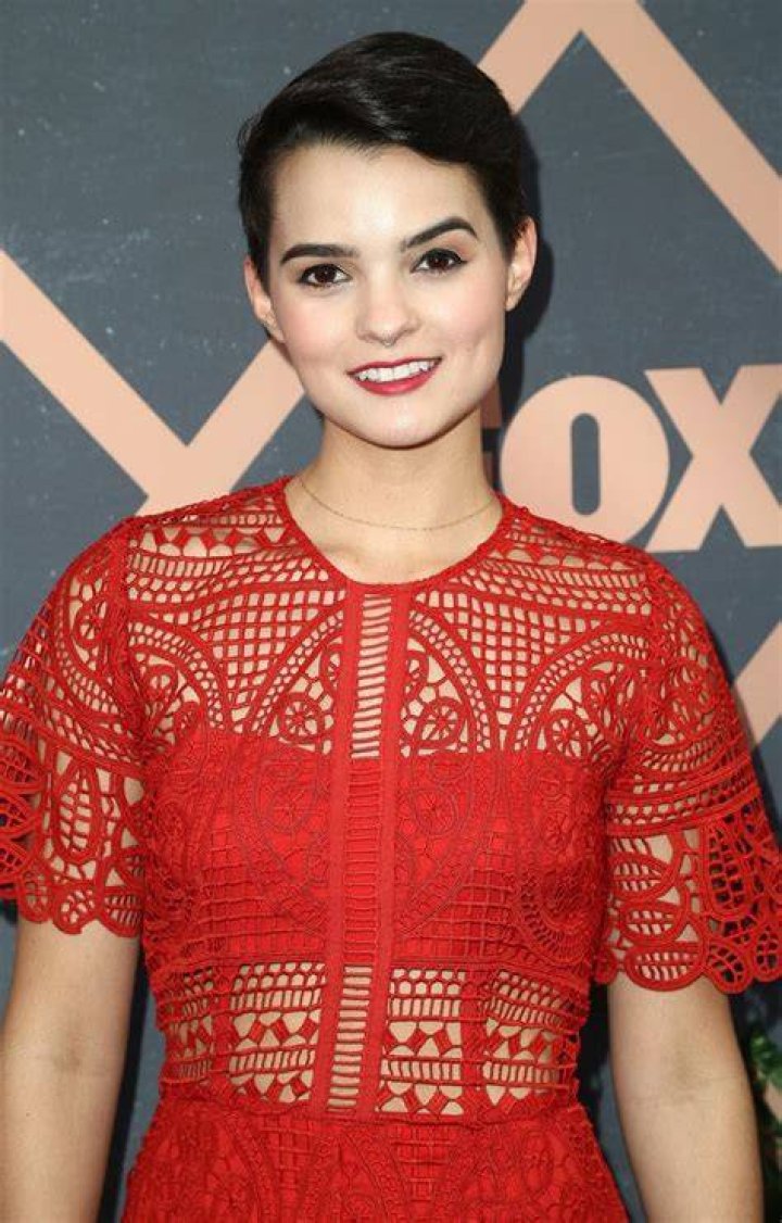 brianna hildebrand 1 2000 7329d32ee52a4458a1a9560b0c475ec2