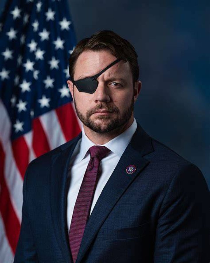 Dan Crenshaw house Where does Dan Crenshaw live