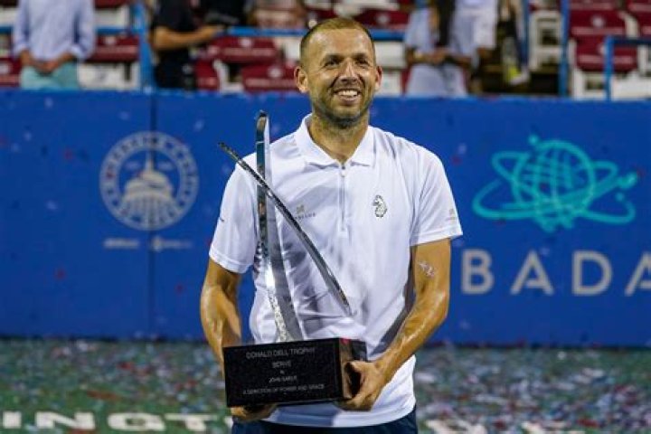 Is Dan Evans playing in the 2022 US Open Tennis? 1 Daniel Evans 1