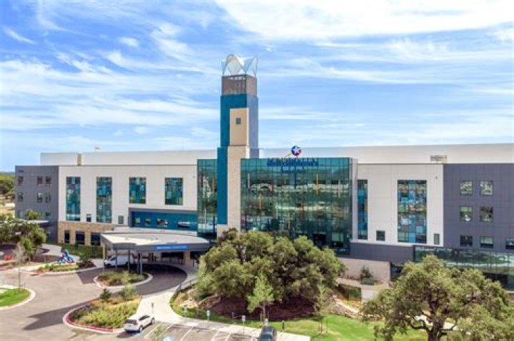 Dell Children&rsquo;s Medical Center Performs First Heart Transplant on 18-Year-Old