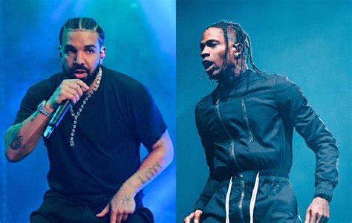 What is Travis Scott doing about Astroworld? 2 Drake and Travis Scott perform at Astroworld Festival