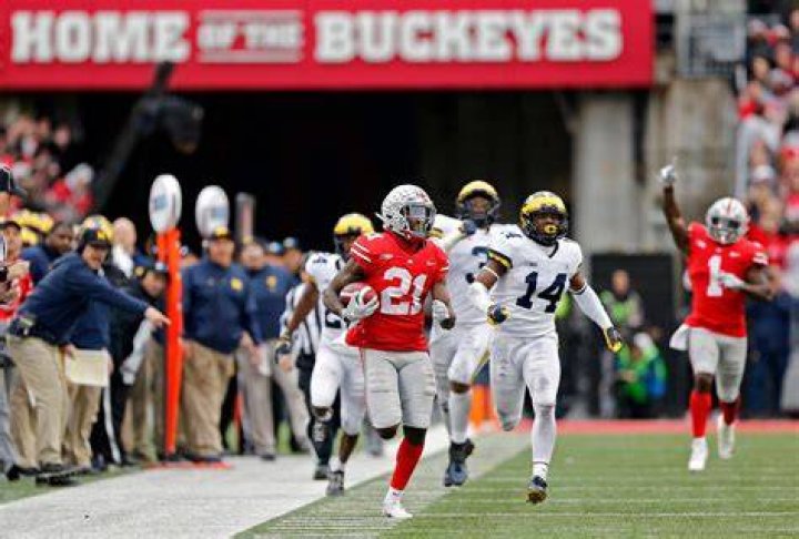 former ohio state buckeyes star johnathan hankins officially signs new nfl contract las vegas raiders
