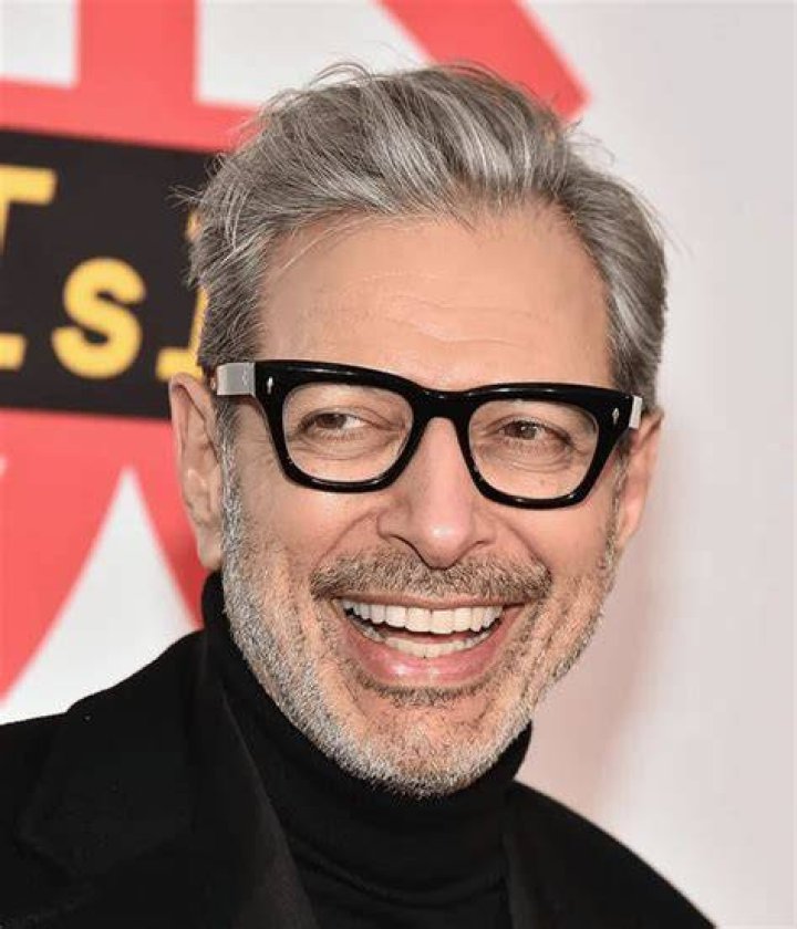 Jeff Goldblum's Grandmaster winks at his own golden statue in What If... season 2