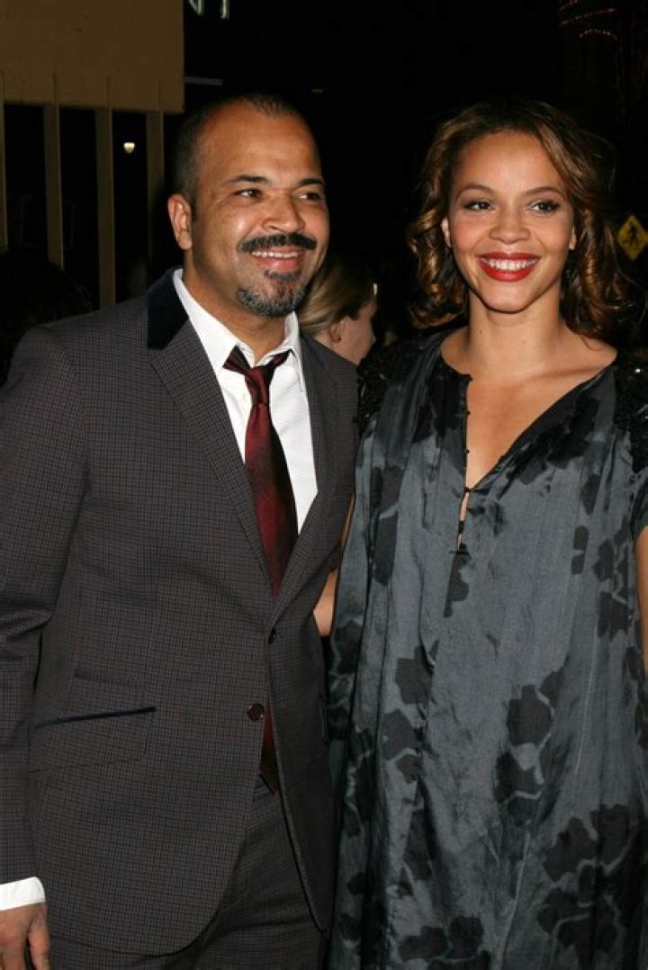 Is Jeffrey Wright still married to Carmen Ejogo? 1 Jeffrey Wright and ex wife