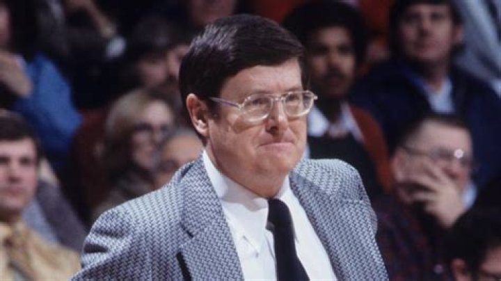 Joe B Hall