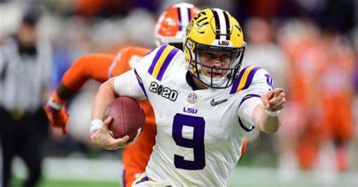 joe burrow lsu tigers football college career stats highlights records heisman trophy