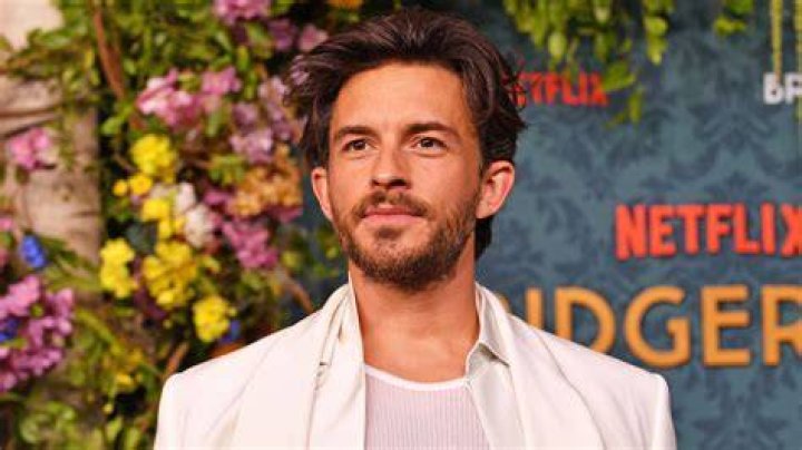 Jonathan Bailey partner: Meet James Ellis - Age, dating timeline, gay 1 Jonathan Bailey