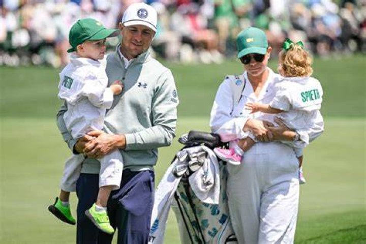 Jordan Spieth and family 1