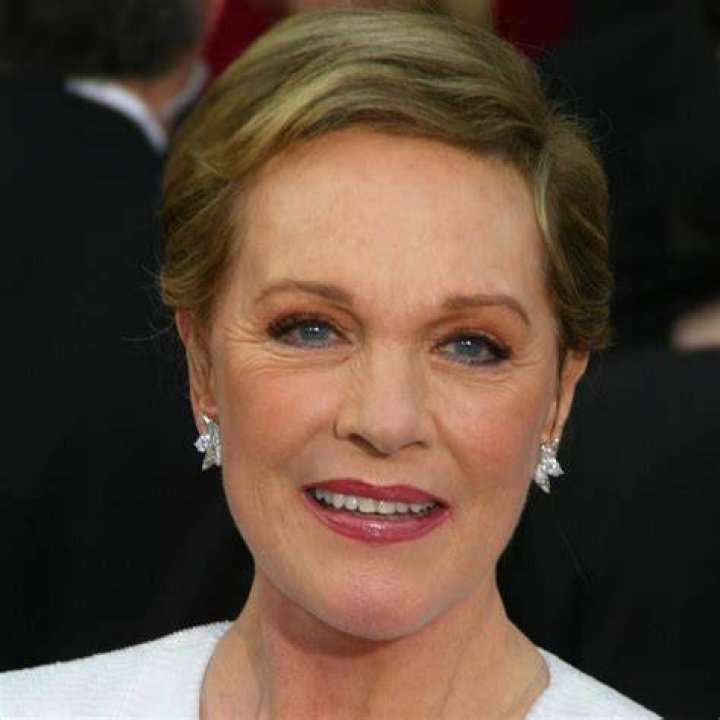 julie andrews gettyimages 130044748 1600jpg