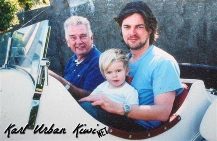 Karl Urban parents: Meet father, mother, and siblings 1 Karl Urban parents