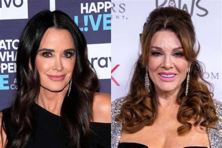 Kyle Richards and Lisa Vanderpump arguing