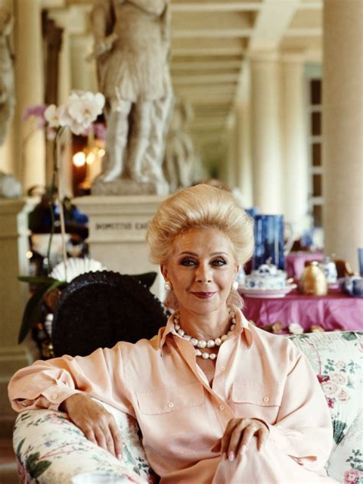 lily safra