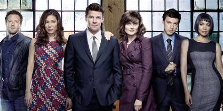 Main cast of 'Crater'