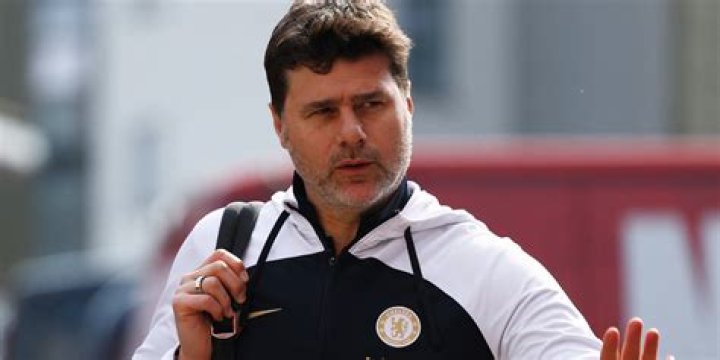 Mauricio Pochettino parents: Hector Pochettino, Amalia Pochettino 1 Mauricio Pochettino