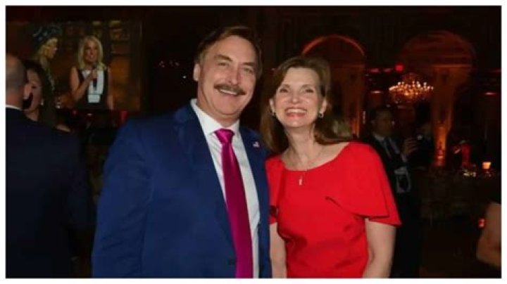 Mike Lindell with his children
