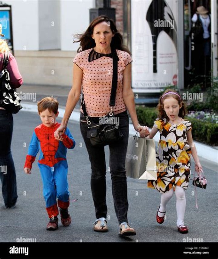 Nolan Shannon Chesnut: Meet Molly Shannon son 1 Molly Shannon and children