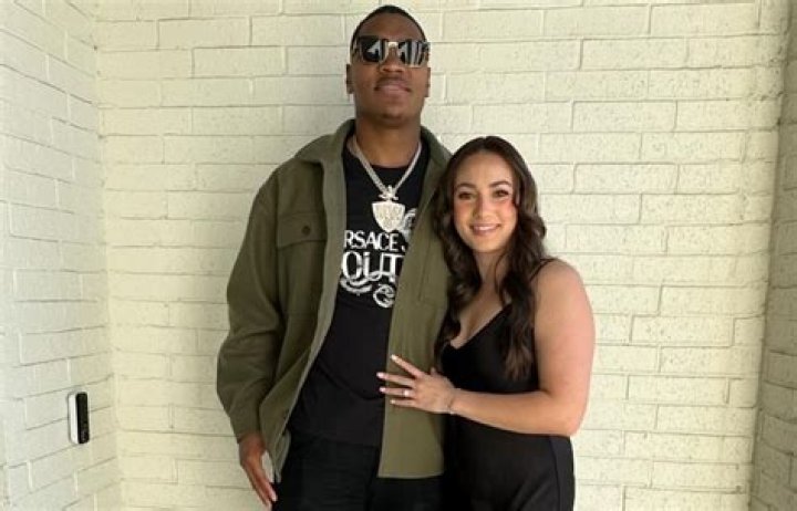 mykal-walker-family-wife-children-parents-siblings