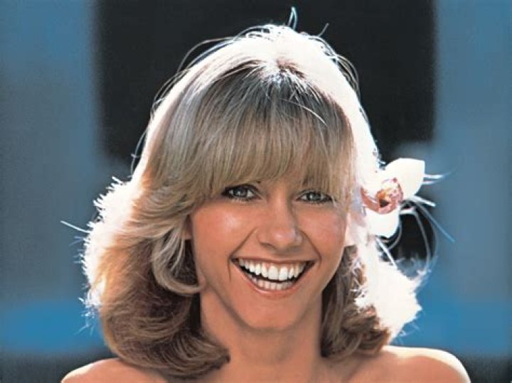 Olivia Newton John e1660047789307