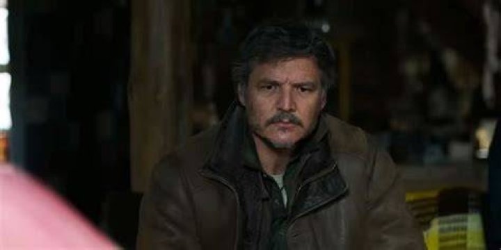 Pedro Pascal looking concerned on 'Hot Ones'