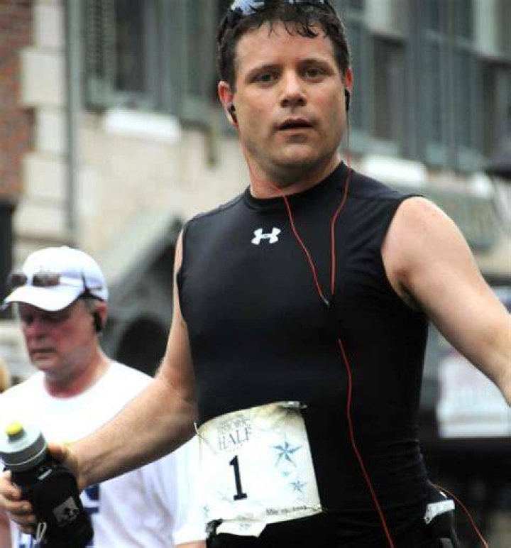 Sean Austin Serra