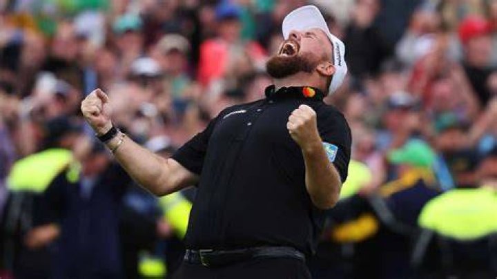 Is Shane Lowry's caddie his father? Is Shane Lowry related to his caddie? 1 Shane Lowry