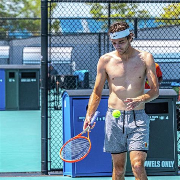 Taylor Fritz age, height, nationality, coach, ranking, titles, Instagram, prize money, net worth 1 Taylor Fritz