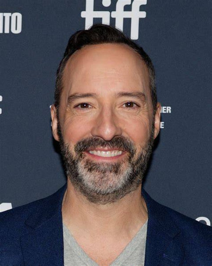Tony Hale parents: Meet Mike Hale, Rita Hale 1 Tony Hale 1200x628 facebook 1200x628 1
