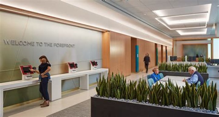 UChicago Medicine Opens $20 Million Outpatient Center in River East