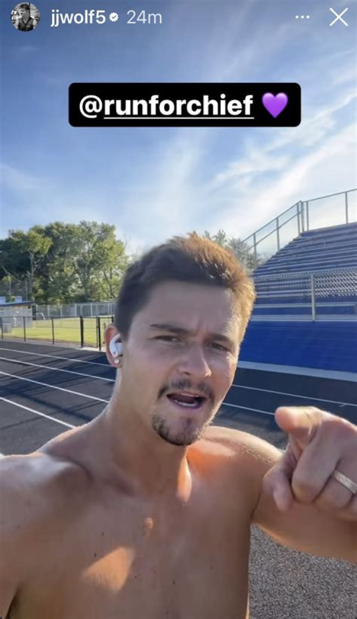 Who is J.J. Wolf girlfriend Kat Lyman