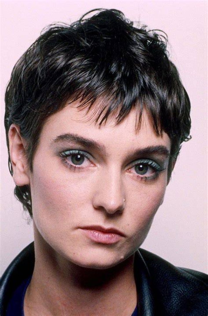 young-sinead-oconnor-with-hair