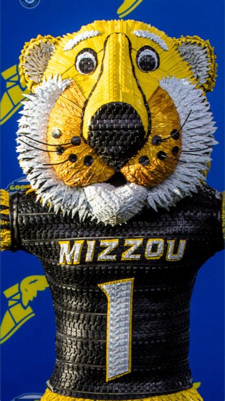 275151 20191123 FB Mizzou AF 010 9900000000079e3c